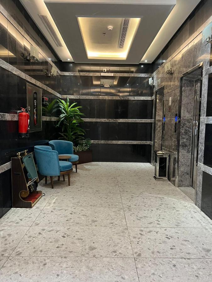 Y Platinum Hotel Медина Экстерьер фото