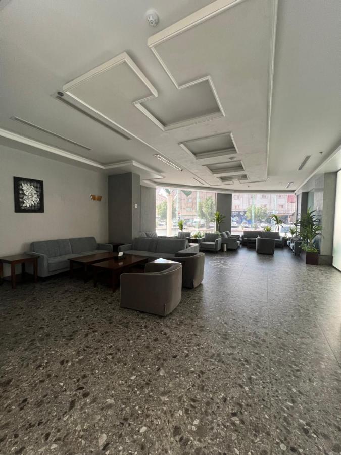 Y Platinum Hotel Медина Экстерьер фото
