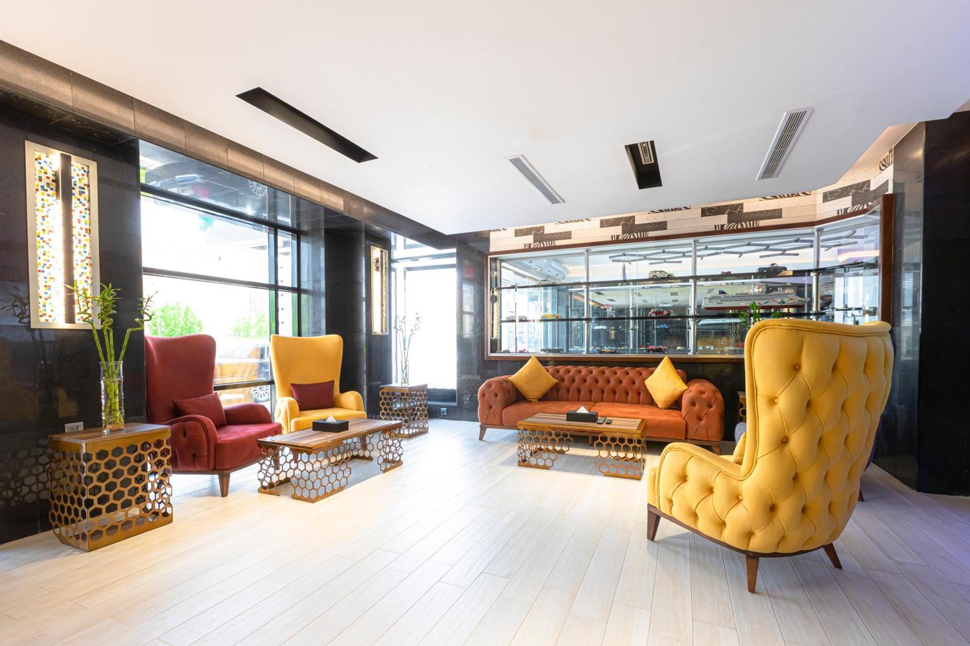 Y Platinum Hotel Медина Экстерьер фото